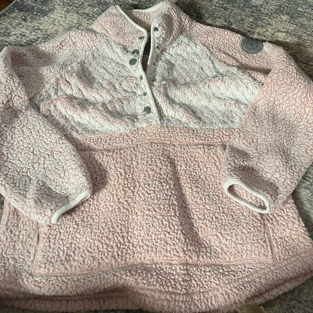 Simply southern pullover